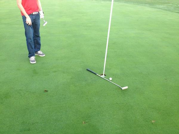 marc_peanut's tweet photo. Closest I have ever gotten to aceing a hole! 140 yard shot with backspin!! http://t.co/iCQDFj32dt