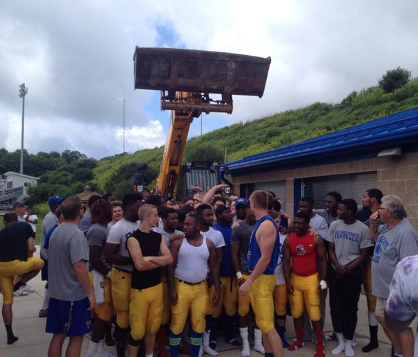 ASCLiveTweet's tweet image. Prepping for the #alsicebucketchallenge