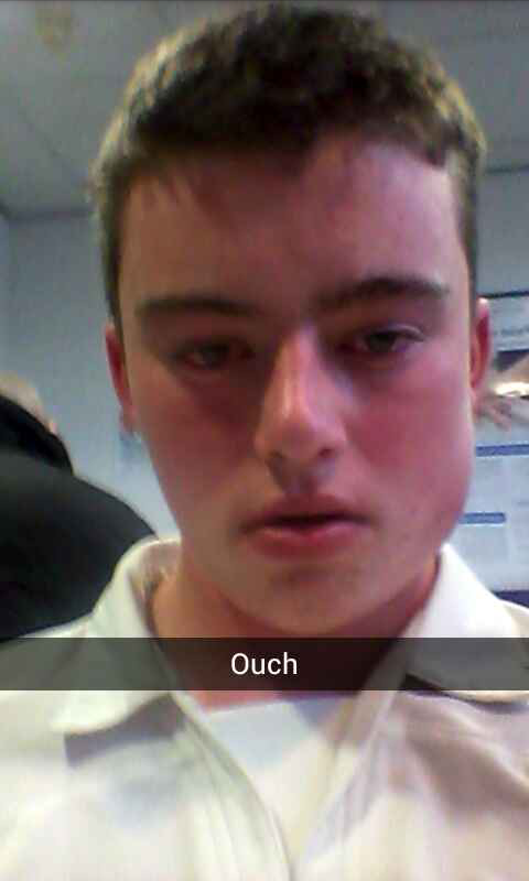 HPoolCC's tweet photo. “@OwenDixon22: Word of advice, avoid getting hit with a cricket ball http://t.co/6qhI44nzMi” get well soon. #CatchItNextTime