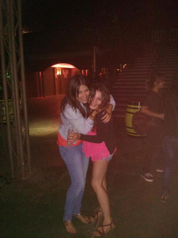 RGil22's tweet photo. #sonrisas #risas # thebestfriends http://t.co/6lgwHV6jEe