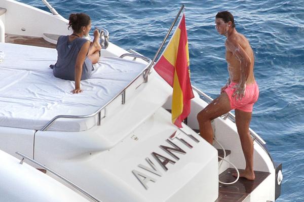 Rafael Nadal Boat - Rafael Nadal Celebrates His Birthday With A Custom