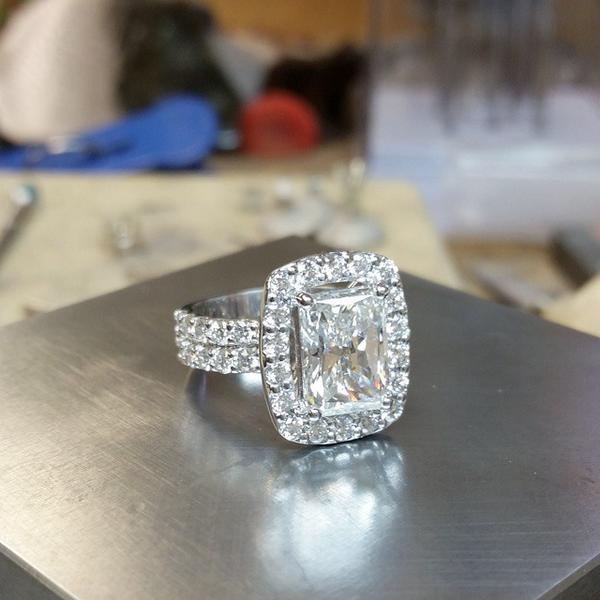 jewelrybyJW's tweet image. Halo ring #justinwellsjewelry #jewelrybyjustin #b9creator #jewelrymaking