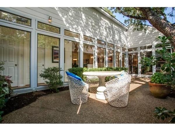 TylerJHome4u's tweet photo. I'll be holding 8630 Angora Street Dallas, TX 75218 open tomorrow from 2 - 4pm. Its a great Little Forest Hills home! http://t.co/kd1nc4Z6nx