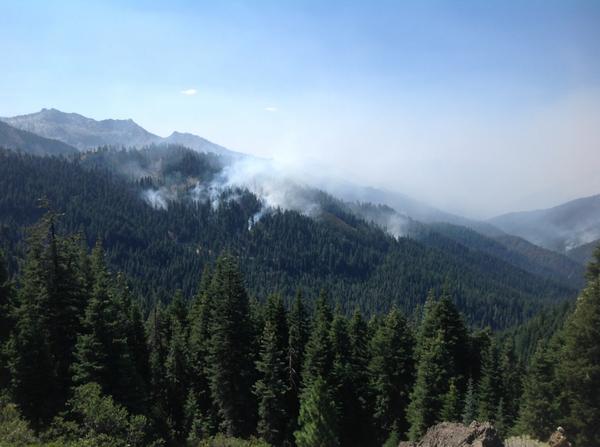 JulyComplexinfo's tweet image. View from Etna Summit looking towards the south, Saturday, August 23, 3 pm. #JulyComplex #JulyComplexInfo