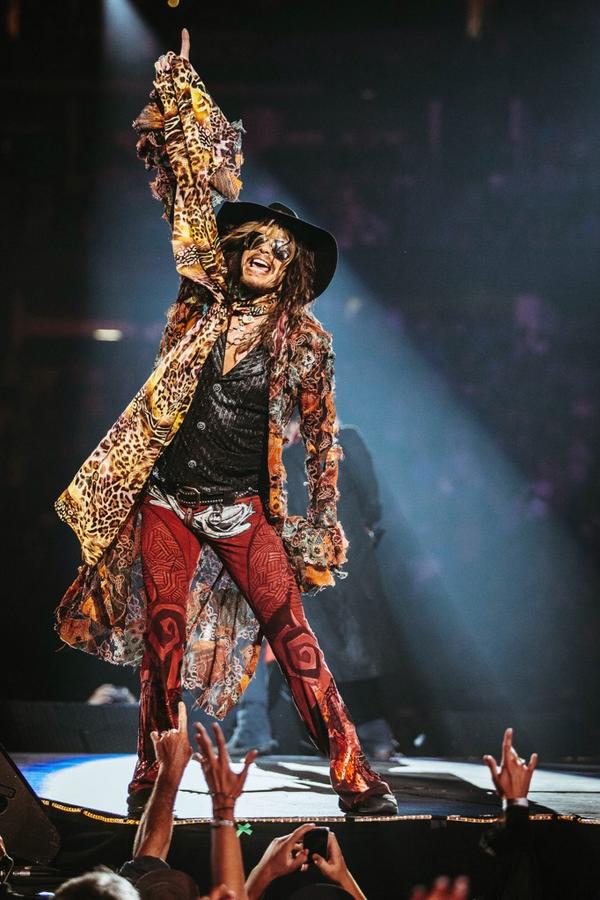 rockablecool's tweet image. I DON’T SUFFER FROM INSANITY... I ENJOY EVERY MINUTE OF IT...