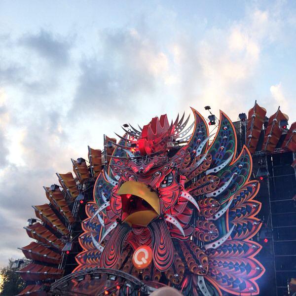 TNXaLOT's tweet image. Q-kele-Q • De Mysteryland mainstage 😋 • Het was fantastisch 🎉 #iloveml #ml14 #mlnl