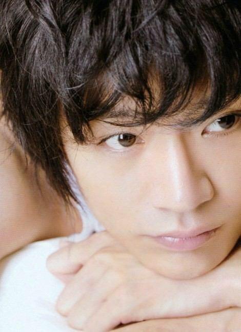 wataru_y_k's tweet photo. "抱きしめてあげるよ 離れらんない運命だよ"

いつでも君の話、聞いてあげる。
俺のとこにおいで？

【みんなの前での俺と、君と二人きりの時の俺…興味ない？】

一般拒否、女nrは話だけ。

 #RTしたnrさんbotさんフォローする http://t.co/FSecrqqKCx