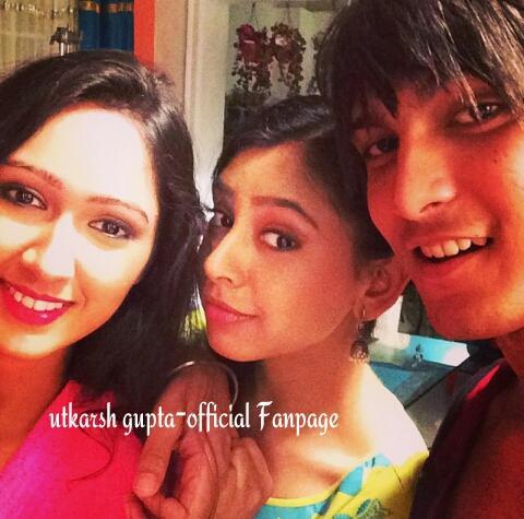 utkarshGuptaFC's tweet photo. @utkarsh_45025 @FAB5_OFFICIAL @KrissannB @niti_taylor @ParthSamthaanFC @Tina_kunwarFan http://t.co/9O5Wz3HG5x