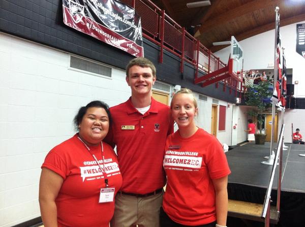suziechec's tweet photo. "Reunited and it feels so goooood!" @NickHeftyEC @raeraeann1226 #Welcome2EC #studentleaders #RA4LYFE #teamstevie http://t.co/UydWmUenxp
