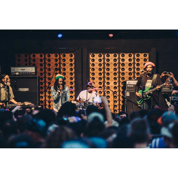 houseofmarley's tweet photo. .@JesseRoyal1 x Bad Brains = 🙌 #Afropunk14 #LiveMarley #MusicConnects @afropunk 

Photo: @edwardgramsjr http://t.co/xHxVBtc0CR