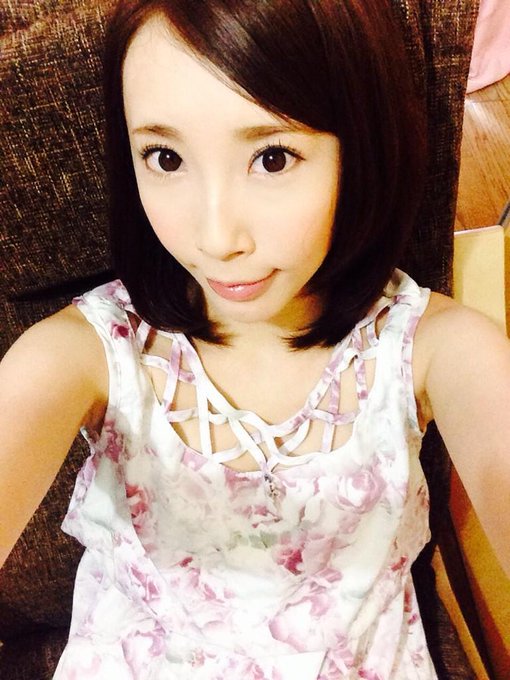 秋葉原ハリウッドさん撮影会 始まるよぉ〜♡  今日はこんな感じ♡ http://t.co/27Im6H06Qy