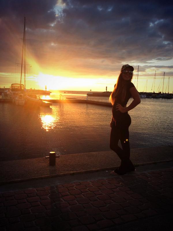 leger18's tweet photo. sunsets will forever be one of the best things in life⛅ #cottagebound #sandysheets http://t.co/fkkH7E3xzc