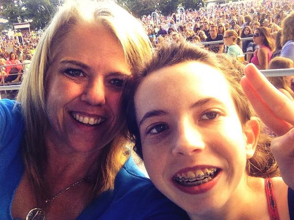 cmallory9's tweet photo. #Big TicketSummer http://t.co/fMoM16gPvQ