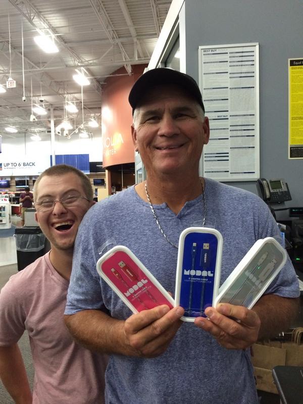 sped17's tweet photo. @NotStuPederson not Costco, and no $1.50 3 scoop Ice Cream, but Best Buy is a close 2nd👊 @JJWags23 http://t.co/VVQXCVokoo