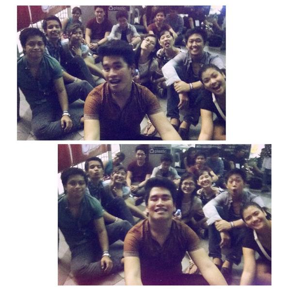 ynaacastillo's tweet photo. the aftermath HAHAHA #wasteddd party pa more ๐๐ http://t.co/3cKD99bNnR