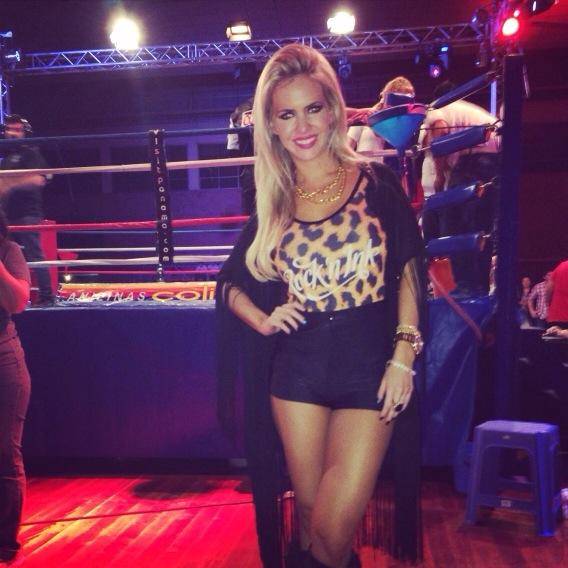 Divino look de @ILOVERMODA http://t.co/U9NPXuoadi