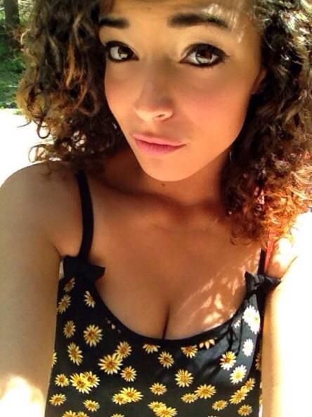 WMU18Follow's tweet image. Follow Michelle Starkey from Grand Rapids! 121 Britton Major: Public Relations. Ig- whisperizing ✨ #WMU18 @uqlysoul