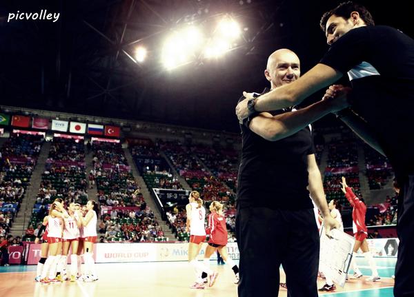 Antrenörümüz Massimo Barbolini ve yardımcı antrenörümüz Ferhat Akbaş..
@frhtakbs