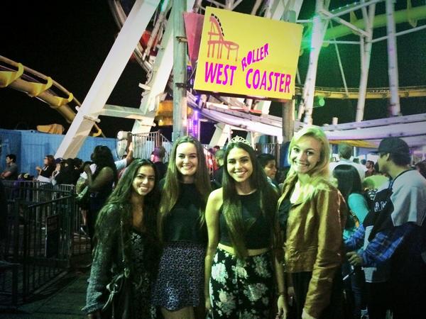 emmieharestad's tweet photo. π#hbdlo π it was the bestest night ever http://t.co/9NbDSTLINa