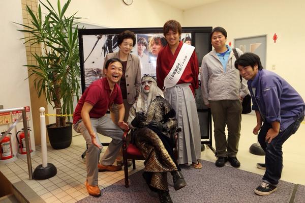 るろう人 郡山テアトル さんありがとうございました 代表の安達さん御世話になりました たくさんprをさせて頂けて嬉しかったです O るろう人が行く Http T Co Tkrdndyplw るろう人 郡山テアトル さんありがとうございました 代表の安達さん御世話になりました たくさんprをさせて頂けて嬉しかったです O るろう人が行く Http T Co Tkrdndyplw