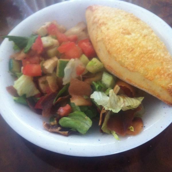 Rockingthecute's tweet photo. Had the most delish dinner http://t.co/JkNOvIBbD6