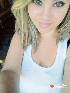 FioccaMary's tweet photo. #photosofme #powercam #selfie #dallanonna #love #kiss #goodmorning #followme http://t.co/cuh7hYtai2