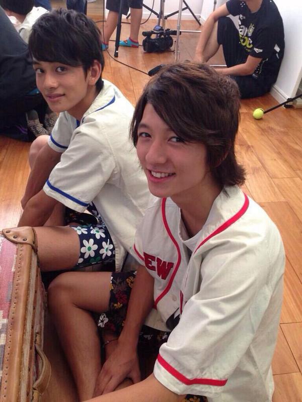 Ryuji___DISH's tweet photo. 今生まれた。
DISH//のベース担当小林龍二です。

#RTしたnrさんbotさんフォローする http://t.co/Xq34VQx0oq