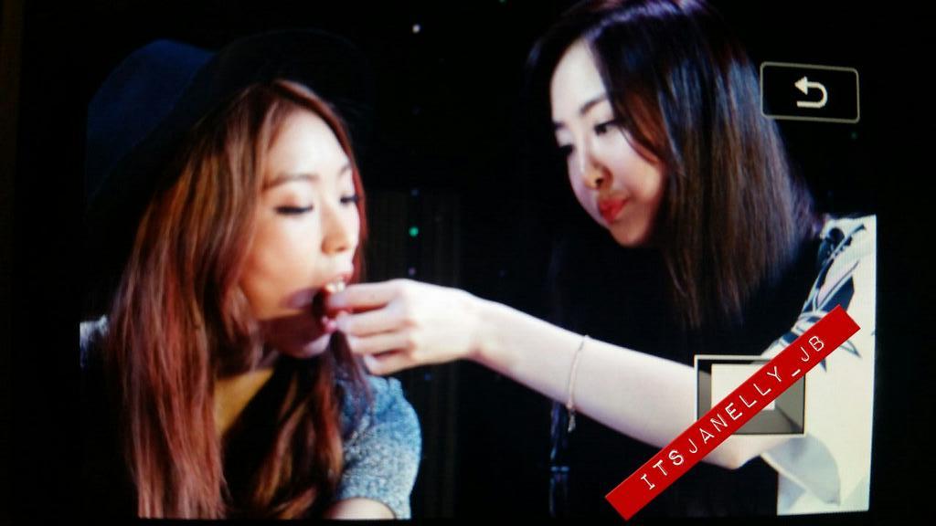 Bvz1F7lCYAE0IMW.jpg:large