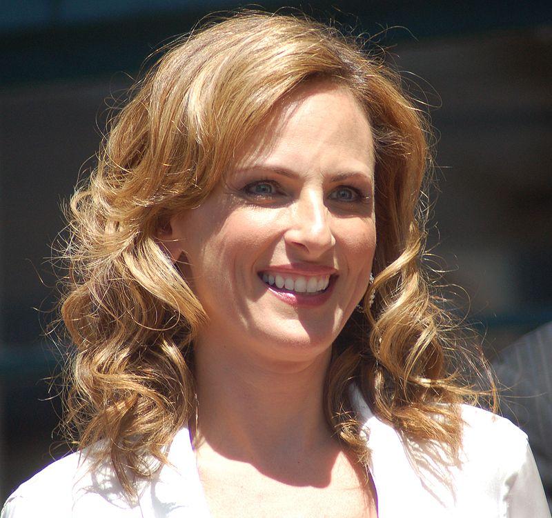 Happy 49th birthday Marlee Matlin, awesome - only deaf Oscar winning actress (leading role)  