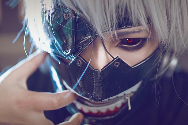boufmatouf's tweet photo. Masque de ken kaneki en prepa sa va etre lourd #ken #kaneki #tokyo #ghoul #sm #neunoeil http://t.co/XRCOtkKrU0