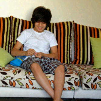 20122Abod's tweet photo. منور اخوية خلودي http://t.co/aNwcmaOQdB