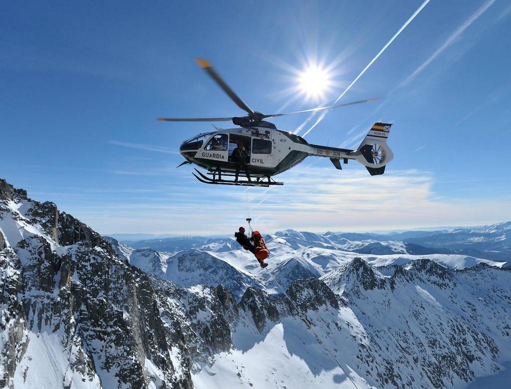 Fallecen 3 guardias civiles en un accidente de helicóptero