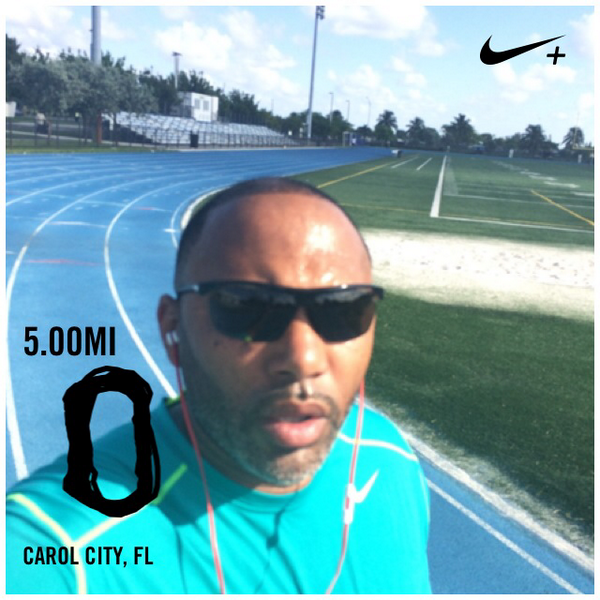 GoodLifeBoss's tweet image. Partied all night , woke up and ran 5 ! #HyperStrong  I just ran 5.00 mi with Nike+. go.nike.com/03qarmoj #nikeplus
