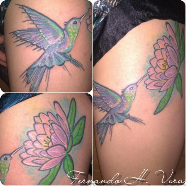 Fernando H Vera On Twitter Colibri Y Flor De Loto Tattoo By Fernandocfh Tatuajes Tatuajespics Http T Co Qmohzwudva