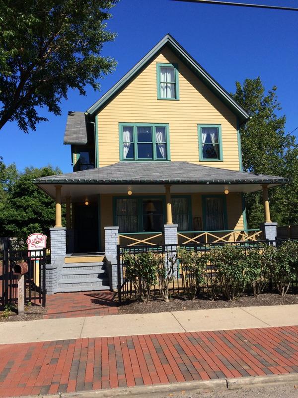 SirSkeletor's tweet image. We visited the "A Christmas Story" house today. I didn't even shoot my eye out. #LegLamp #ElectricSex