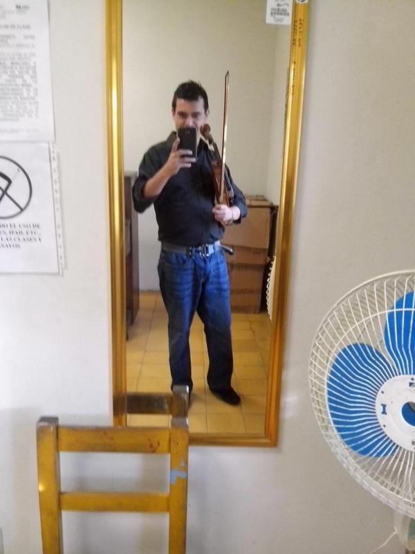 misc29's tweet image. Echando rostro jajaja