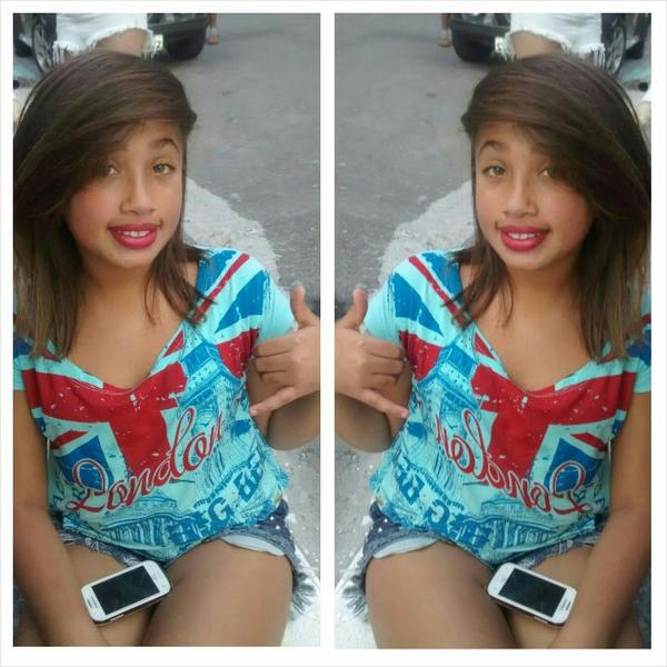 NbCretina's tweet photo. -Ela e um poço de qualidade e defeito (8) | #Booa pa nois nn tabom mais tbm nn ta ruim! | :) #Booa ♥ http://t.co/LKkOd4P5mZ