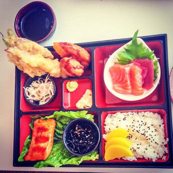 KitchenNomad's tweet image. Don&apos;t mind being boxed into this #bento at #SlurpingTurtle! #takashi #Asian #Japanese #sushi #food #foodie