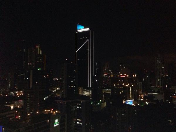xf_mei's tweet photo. 露从今夜白，月是故乡明。今晚没有月亮，就以夜色代替一下吧 http://t.co/89TpyjM7Ps