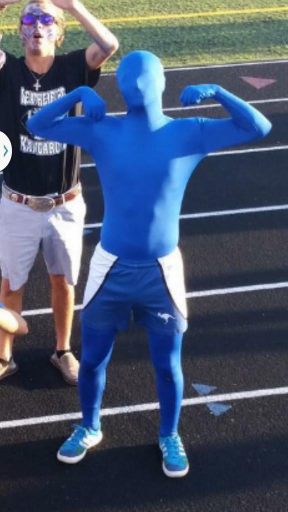 AlanPrince9's tweet photo. Can't believe the spirit we have for everything this year! #tROOblue http://t.co/lukCHj22WE