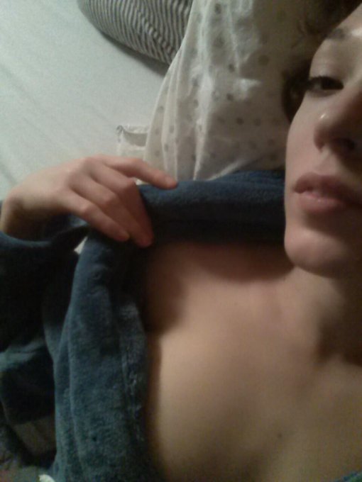 Robes off! http://t.co/qMjG53jcnh<a href="/tag/sexy"class="tags"><span>#sexy</span></a><a href="/tag/lesbian"class="tags"><span>#lesbian</span></a><a href="/tag/pornart"class="tags"><span>#pornart</span></a>