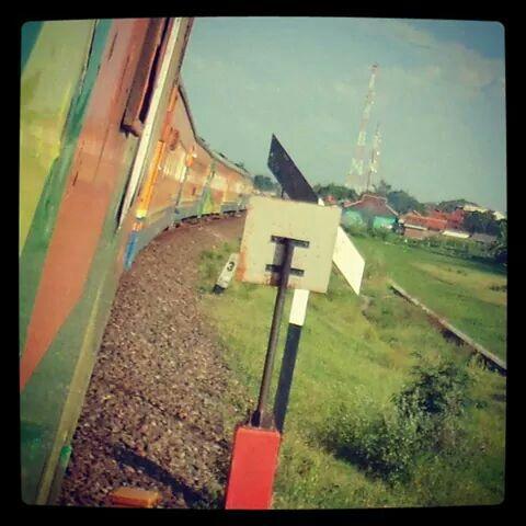 On Board KA #Kertajaya akan masuk sta #Jatibarang #69TahunKeretaku #SahabatKAI