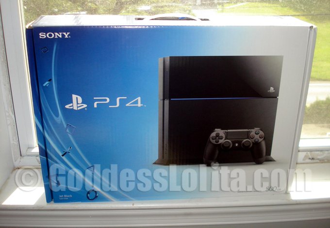 Wooohooo!!! Brand new PS4 from a very Addicted and Mindfucked asian! lol : ) @soulslaved #financialdomination