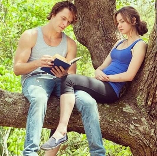 niomimichelle_'s tweet photo. So excited for this movie to come out @BestOfMeMovie @lukebracey @LianaLiberato @realmonaghan #JamesMardsen #Bestofme http://t.co/Vqnk4sFYi1