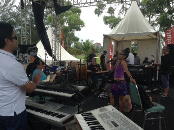 Check Sound #AseanJazzFestival2014 <a href="/AseanJazz/">Asean Jazz Festival</a> #wonderfullkepri <a href="/dwiki_dharmawan/">Dwiki Dharmawan</a>