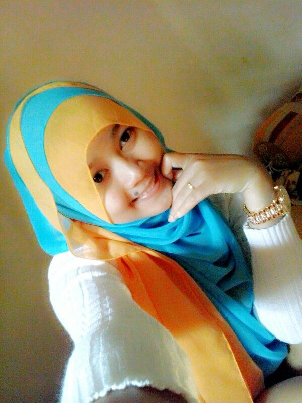 Q_PHIE1's tweet photo. Tadi :-) http://t.co/yMVMdXtrRY