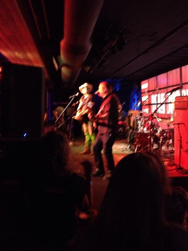 Music_Canada's tweet photo. .@deanbrody put on a great show at  #ORRThrowdown &amp; received a Platinum award for Canadian Girls from @openroadrecs! http://t.co/ycpKVsBQOA