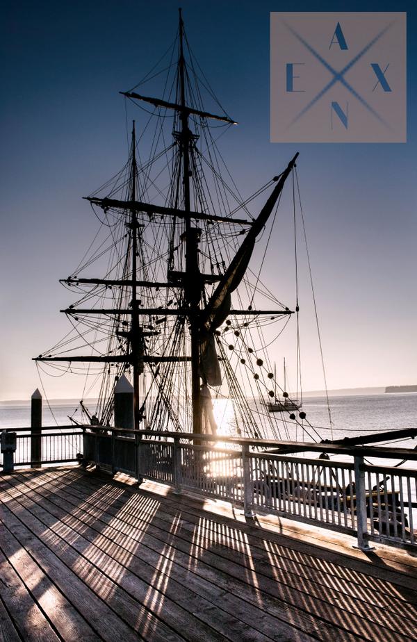 artexnihilo's tweet image. Sunrise just before the kick off of the 2014 #PortTownsend Wooden Boat Festival @EventsNWMC @ptguide @enjoypt