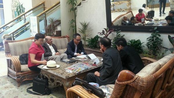 미국 la에서 성남시 시장 개척단 파견 기업인들 상담 잘 끝나고 la 세계한인 무역협회 회원님들과 자리 함께하였습니다