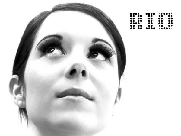 EyelashEmporium's tweet image. forget natural, it’s the weekend. big night = big lashes #studiolashes Rio goo.gl/uaMOFX